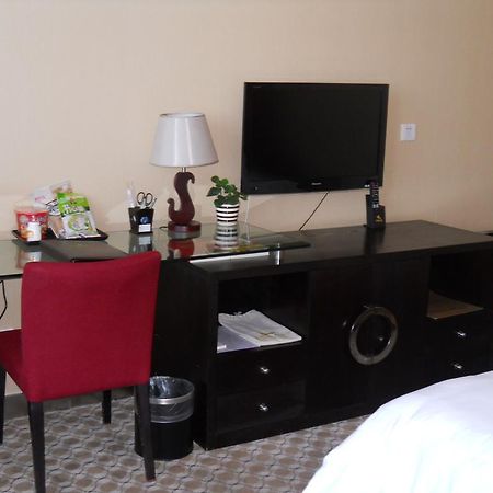 Yijing Holiday Hotel Yimeng Road Linyi  Exteriér fotografie