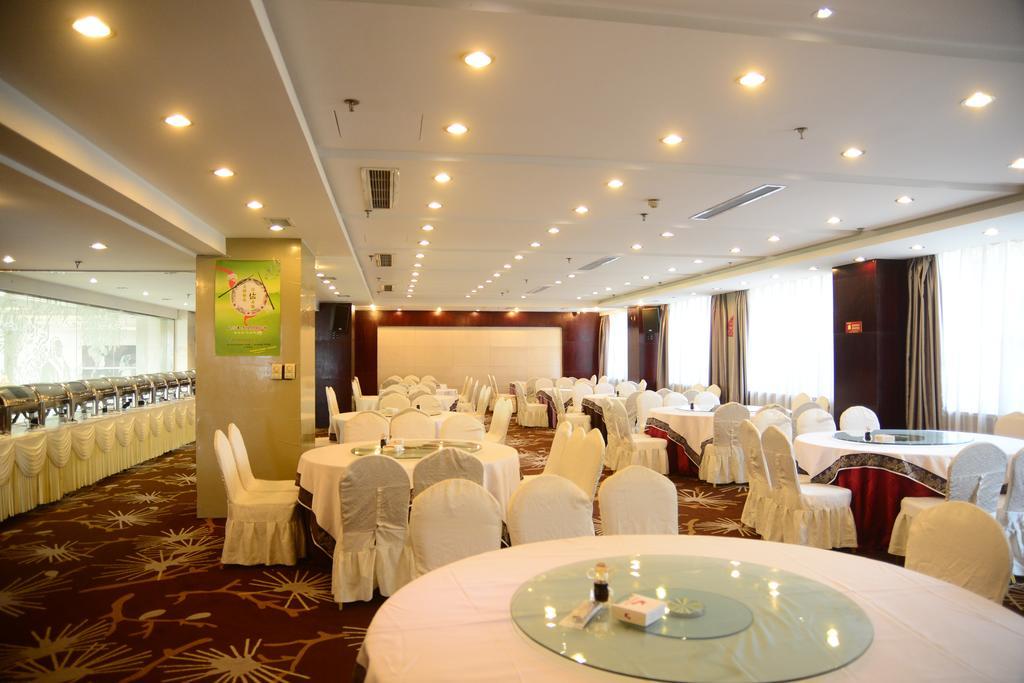 Yijing Holiday Hotel Yimeng Road Linyi  Exteriér fotografie