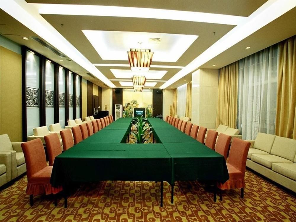 Yijing Holiday Hotel Yimeng Road Linyi  Exteriér fotografie