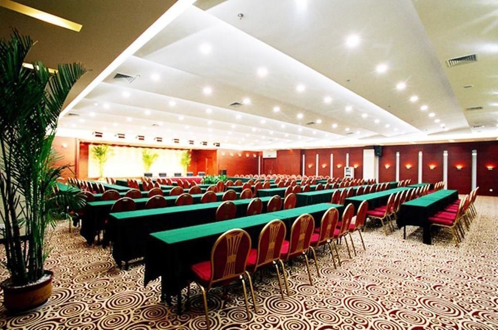 Yijing Holiday Hotel Yimeng Road Linyi  Exteriér fotografie
