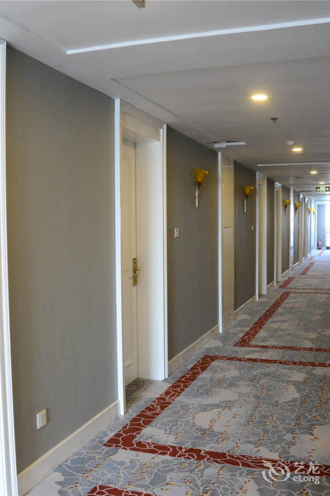 Yijing Holiday Hotel Yimeng Road Linyi  Exteriér fotografie