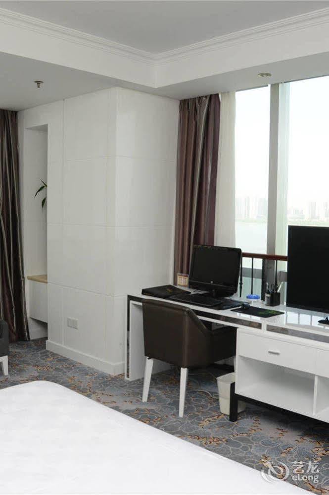 Yijing Holiday Hotel Yimeng Road Linyi  Exteriér fotografie