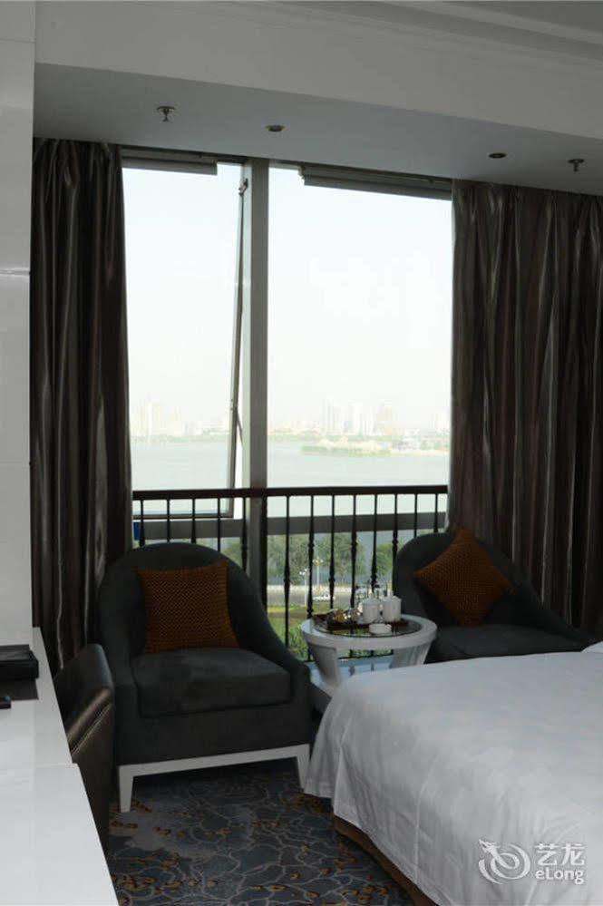 Yijing Holiday Hotel Yimeng Road Linyi  Exteriér fotografie